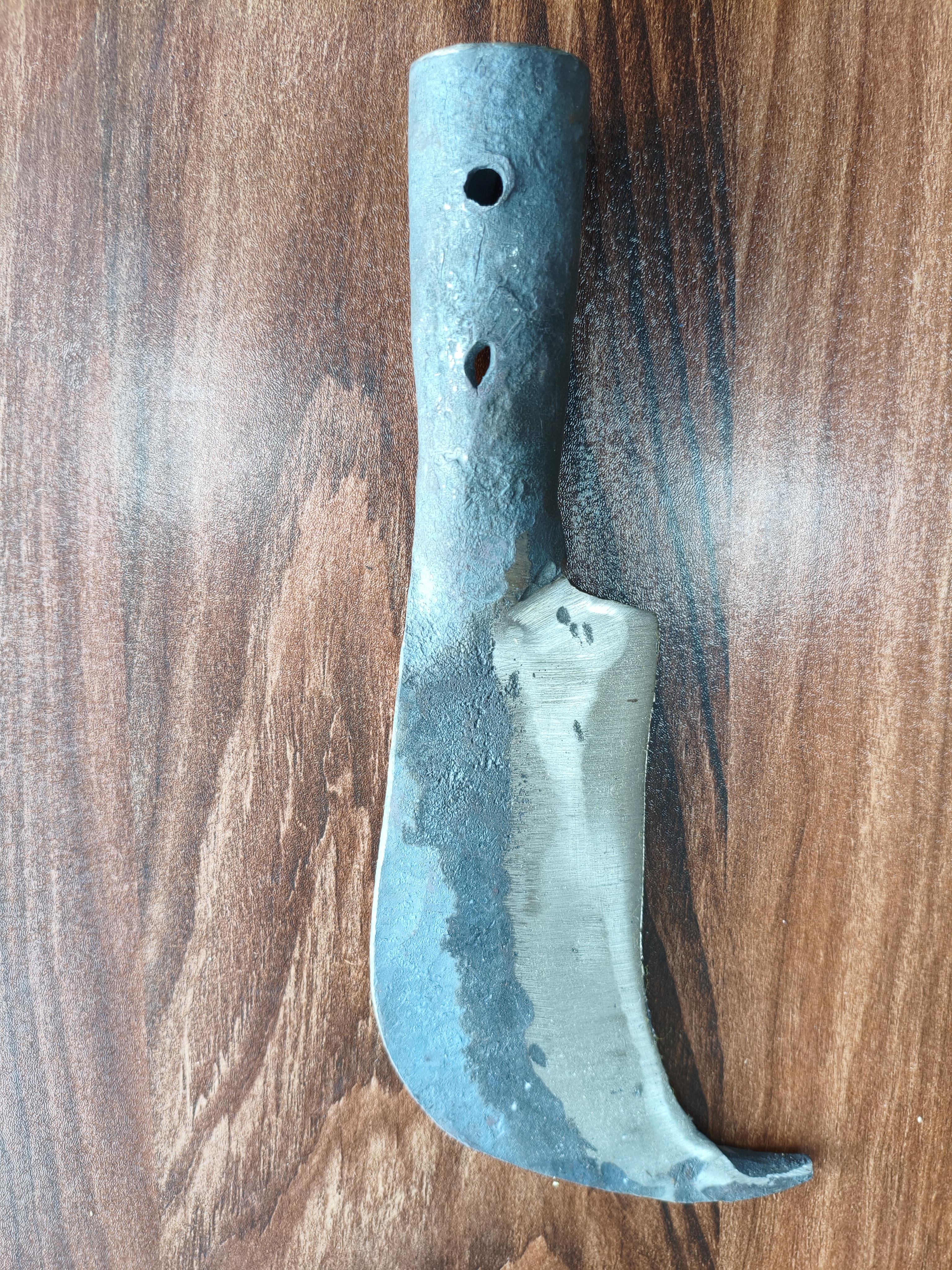 تبر جنگلی